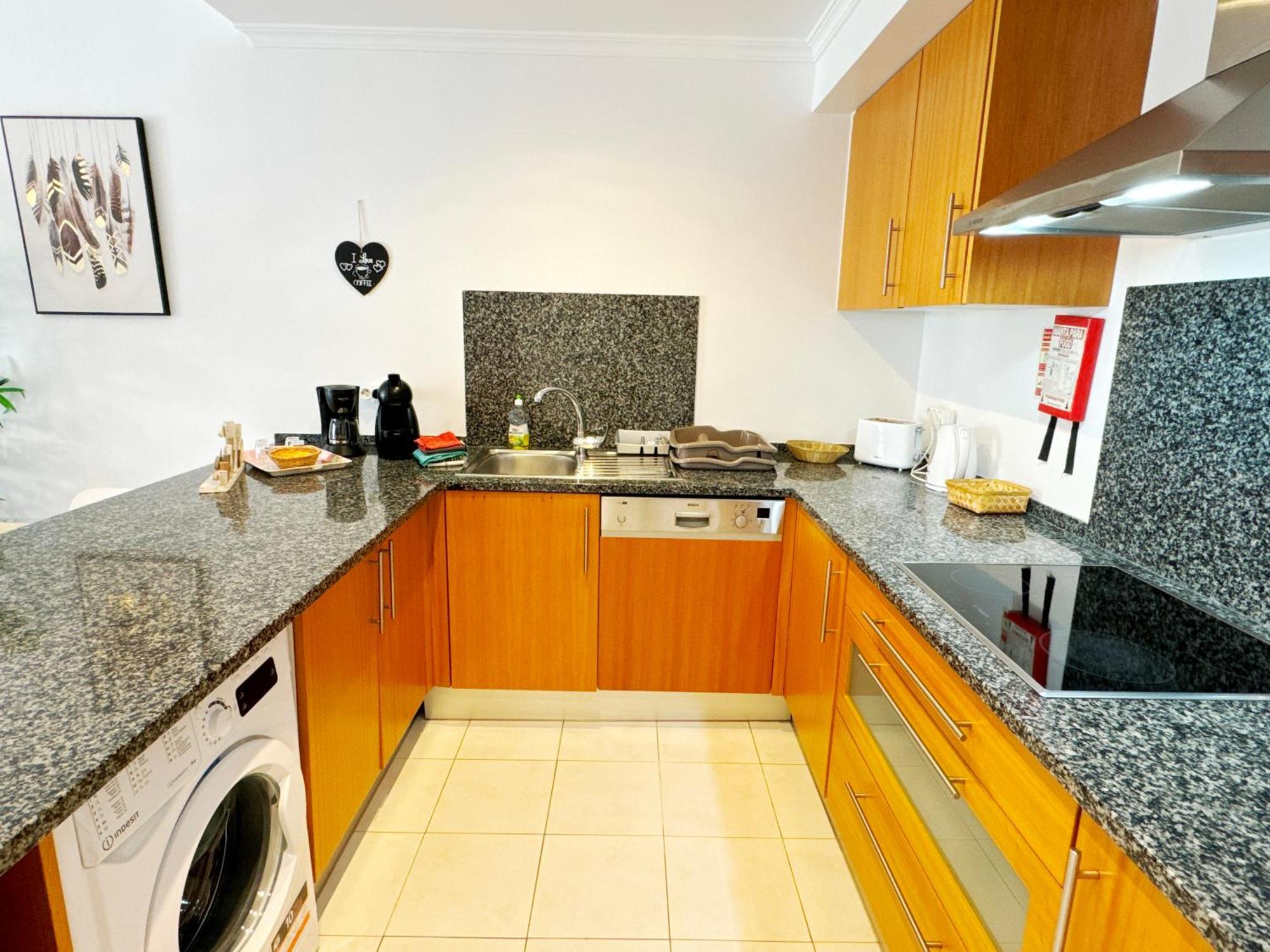 Vista Das Ondas Olhos De Agua Apartment Екстер'єр фото
